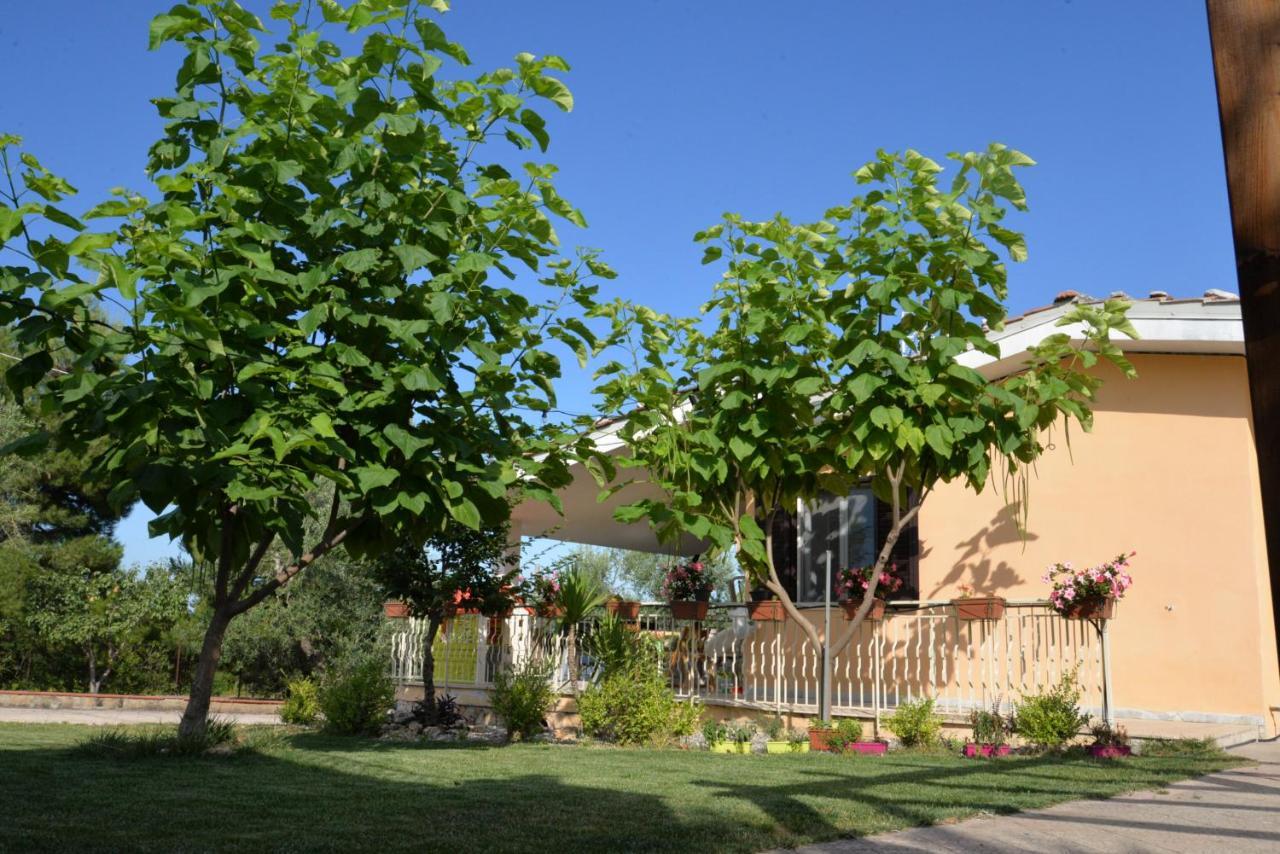 B&B Lara Santola Corato Exterior foto